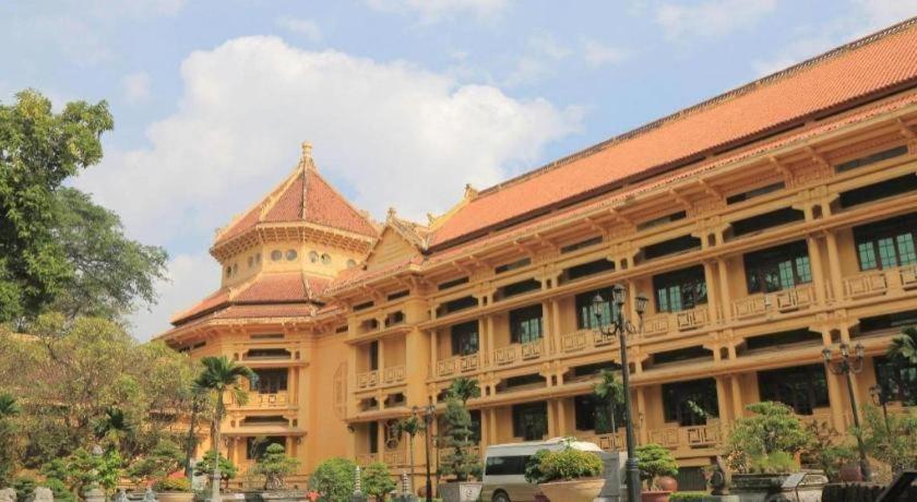 Atrium Hanoi Hotel Exterior photo